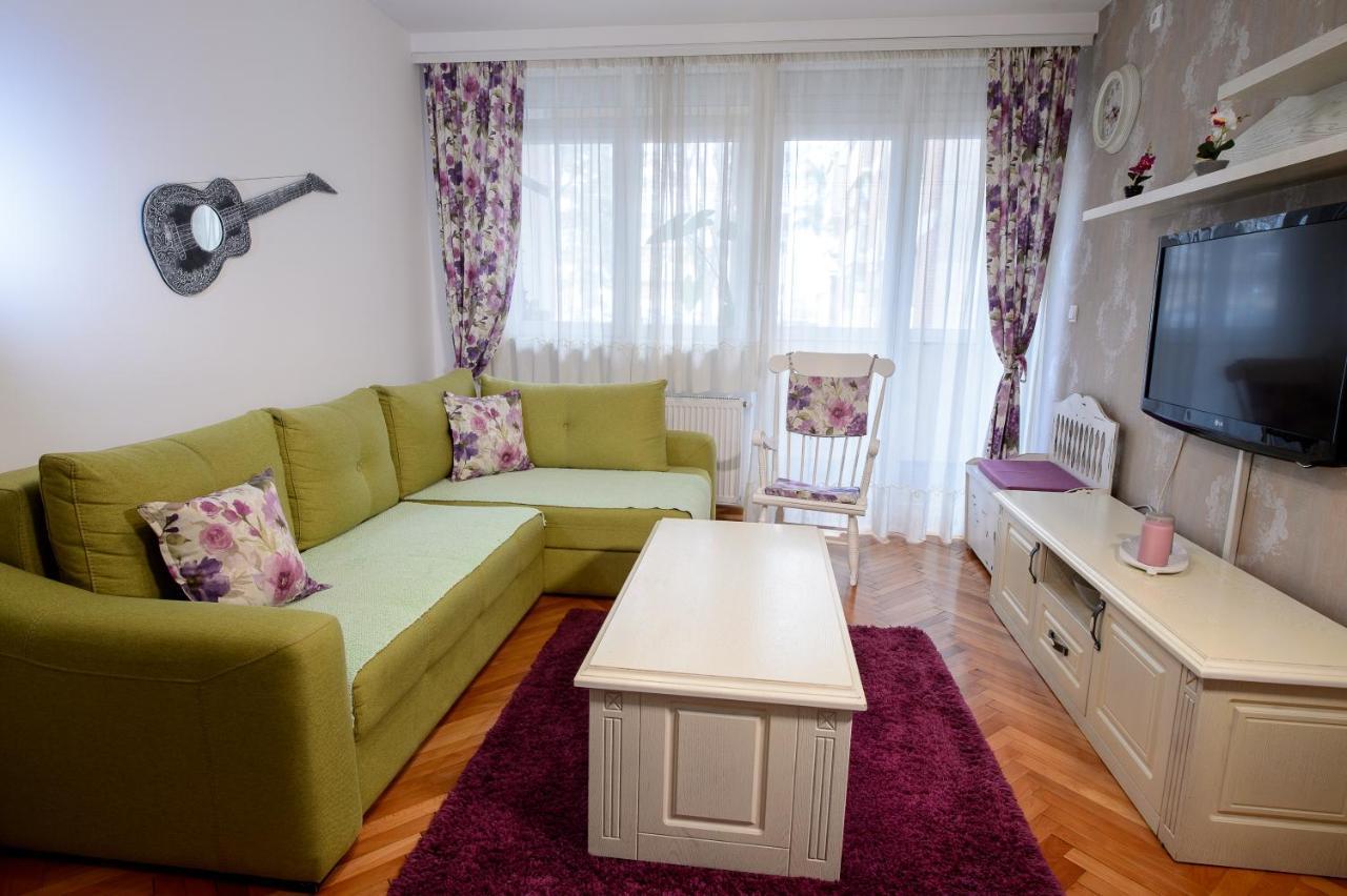 Apartman Centar Lux วาลเยโว ภายนอก รูปภาพ