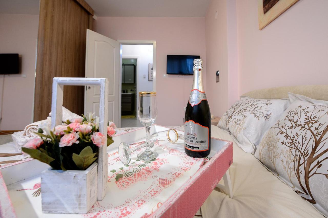 Apartman Centar Lux วาลเยโว ภายนอก รูปภาพ