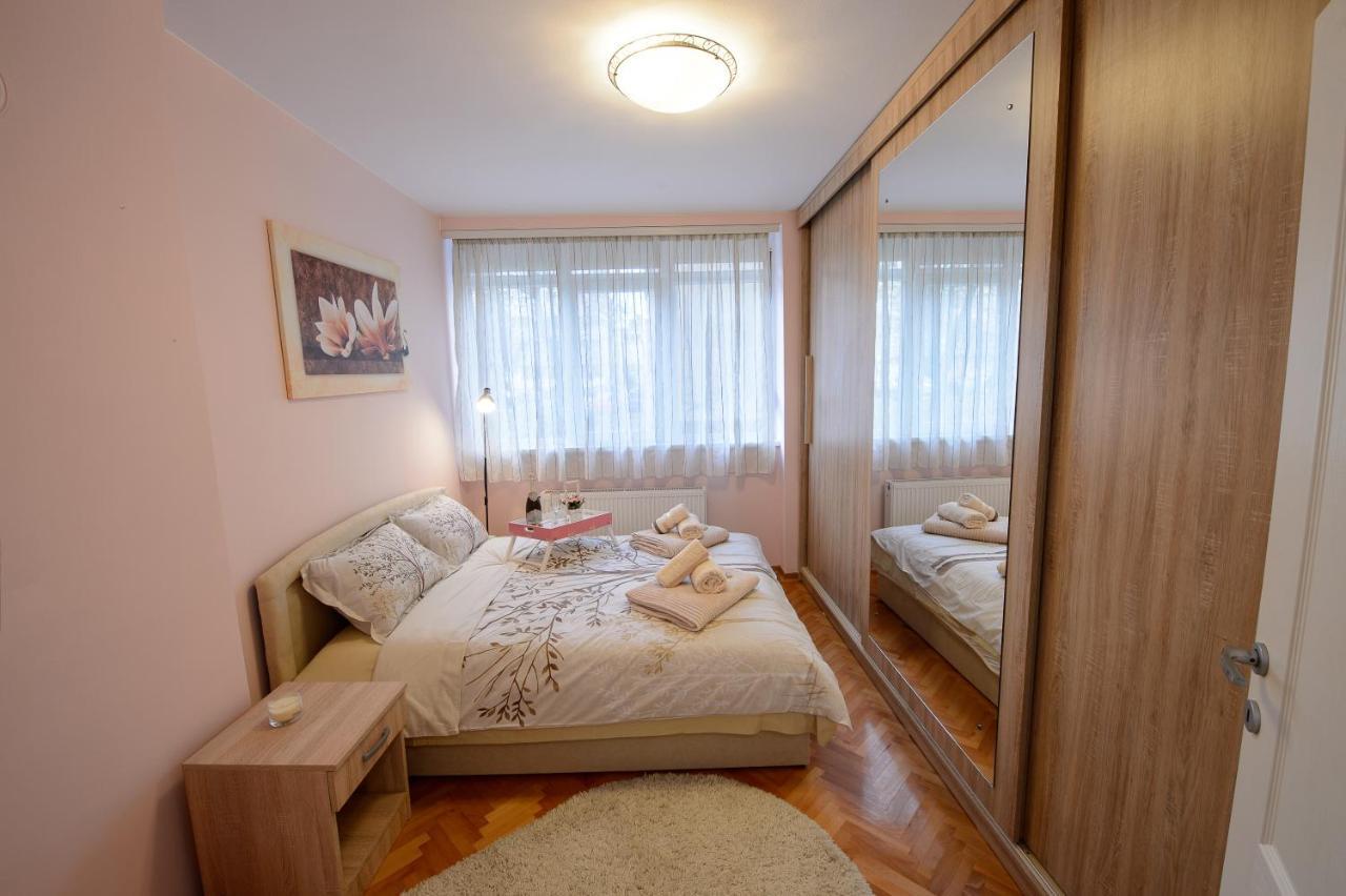 Apartman Centar Lux วาลเยโว ภายนอก รูปภาพ